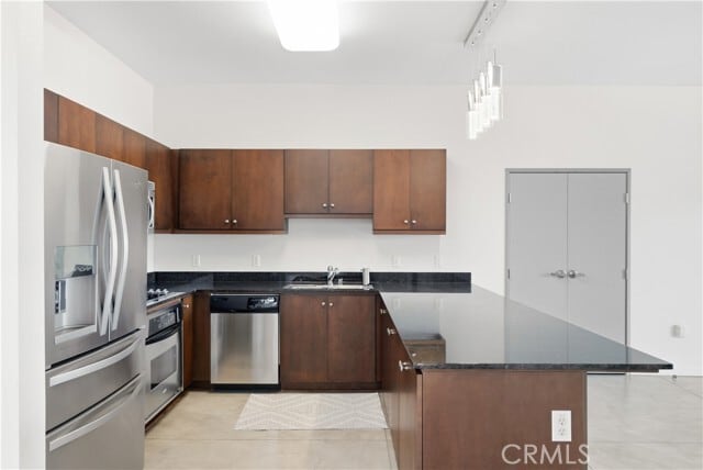 Building Photo - 435 W Center Street Promenade