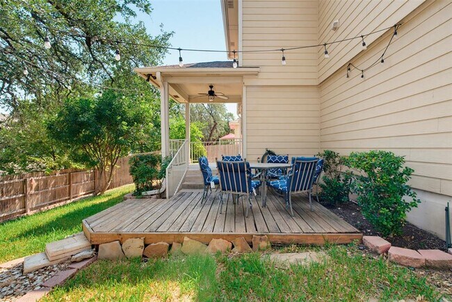 Building Photo - 2110 Keepsake Dr