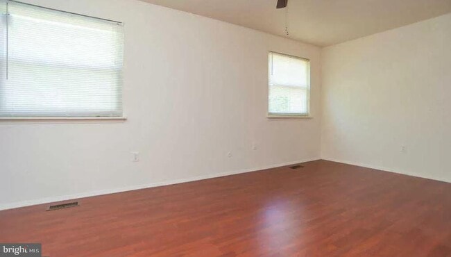 Building Photo - 1521 Stoney Ln