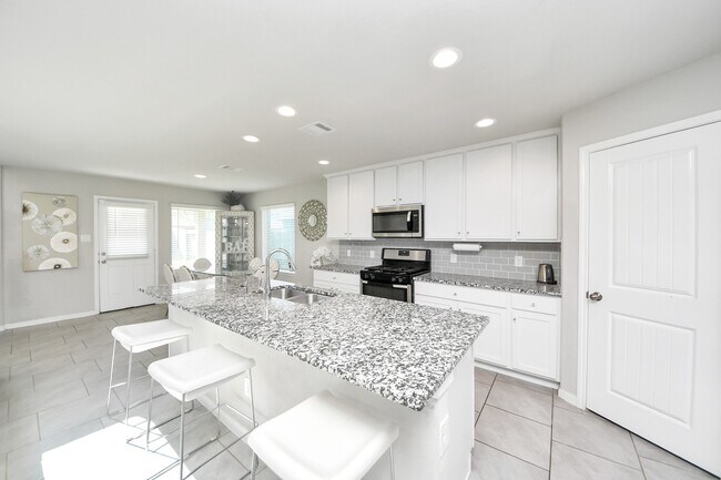 Building Photo - 3514 Windham Way