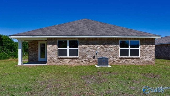 Building Photo - 153 Ozy Dr