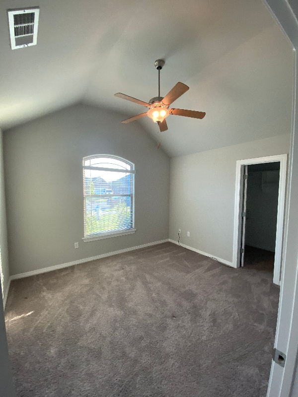 Building Photo - 4445 W Wales Dr