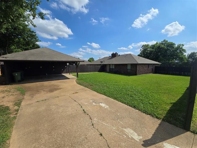 Building Photo - 7451 N College Cir