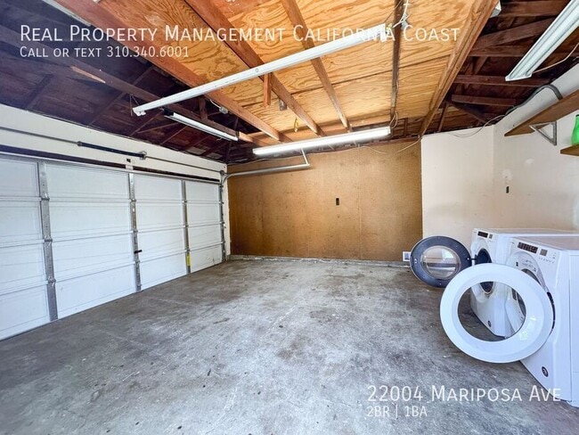 Building Photo - 22004 Mariposa Ave