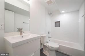 Building Photo - 727 N 39th St