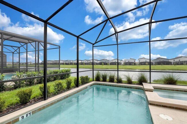 Building Photo - 4769 Kings Castle Cir