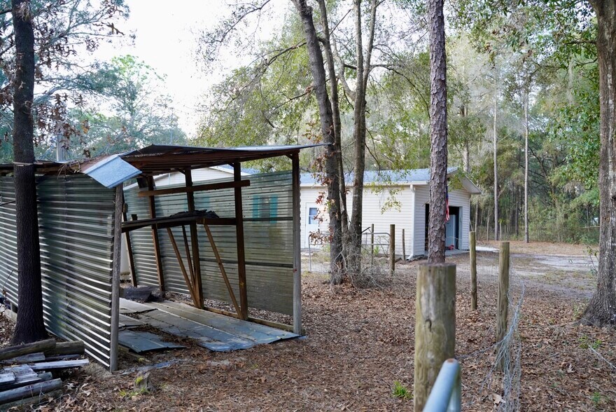 Building Photo - 29205 Saddle Oaks Ln