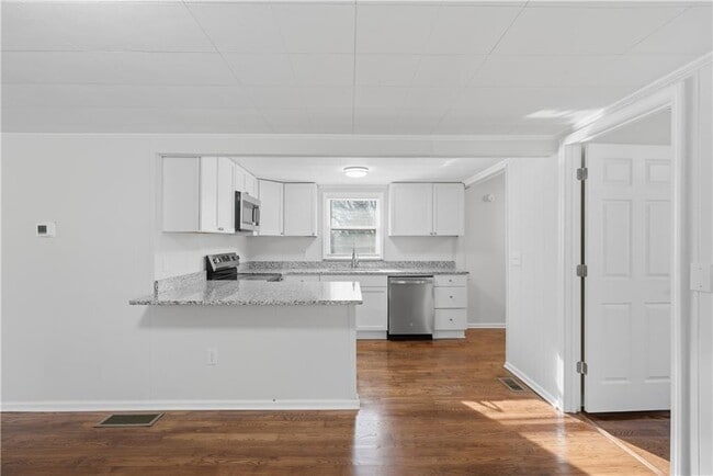 Building Photo - 776 Wheeler Cir