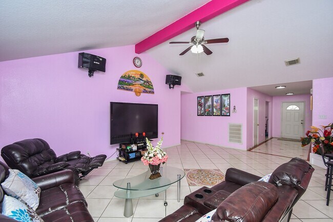 Building Photo - 7926 Westington Ln