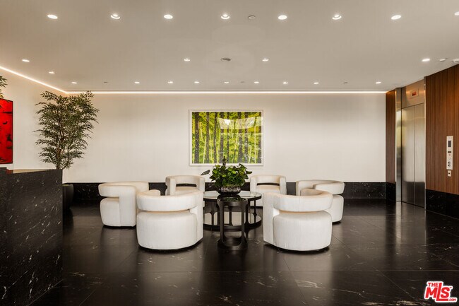 Building Photo - 10350 Wilshire Blvd