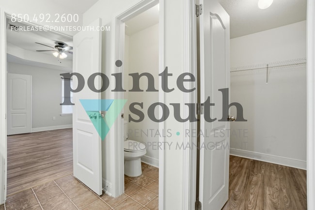 Building Photo - 8105 Nalo Creek Loop