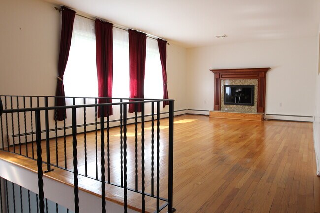 Living Room - 73 Birchwood Ln