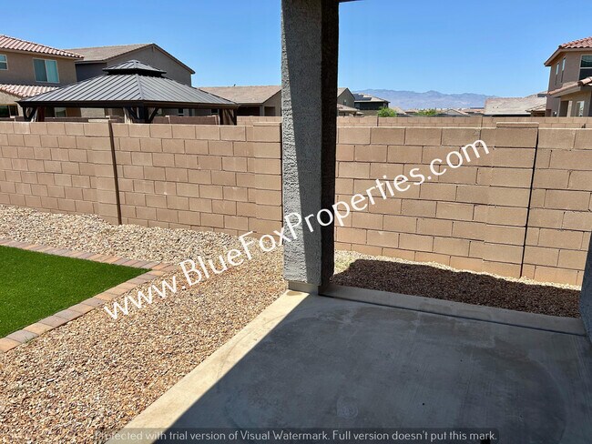Building Photo - 7702 S Via Casa De Campo