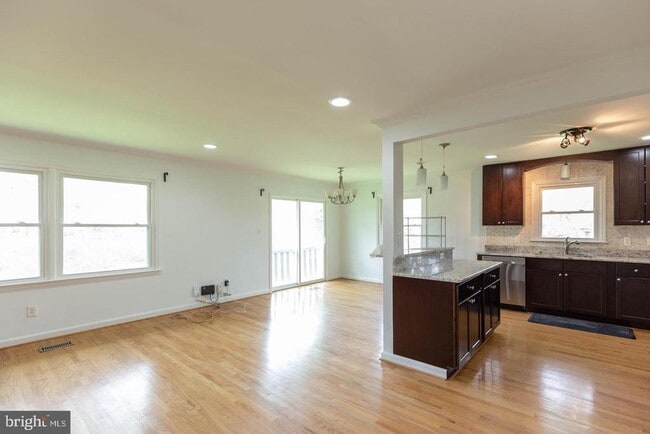 Building Photo - 4106 Lamarre Dr