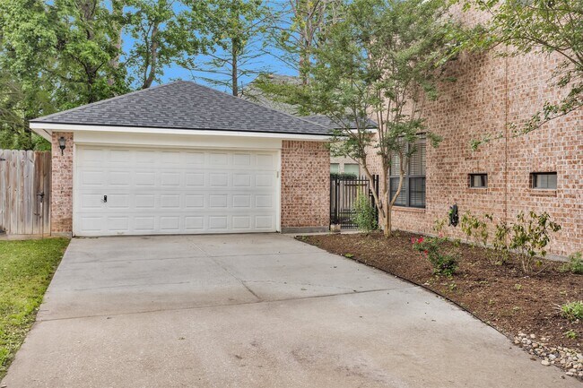 Building Photo - 14134 Pollux Ct