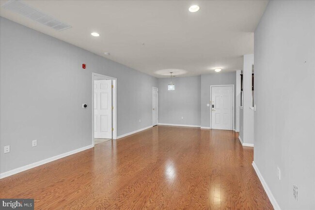 Building Photo - 4023 Derby Ct