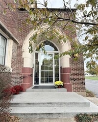 Building Photo - 1-41C E 8th St