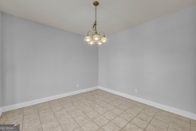 Building Photo - 816 Kaitlyn Dr