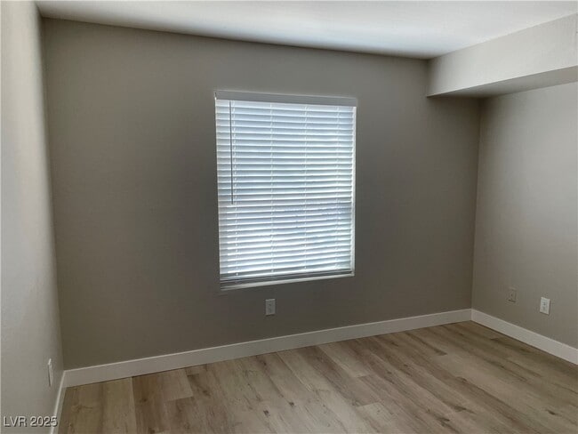 Building Photo - 2300 E Silverado Ranch Blvd