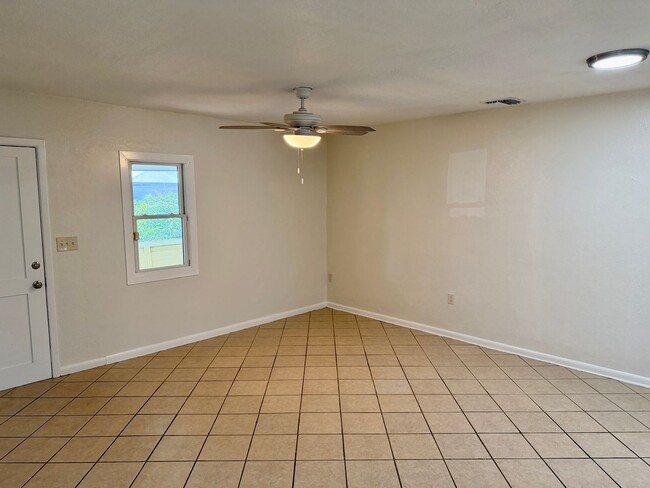 Building Photo - Amazing 2/1 so Close to the Ocean that you can see it from your Street!