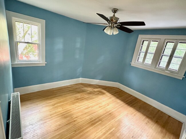 Building Photo - 931 Ashland Ave