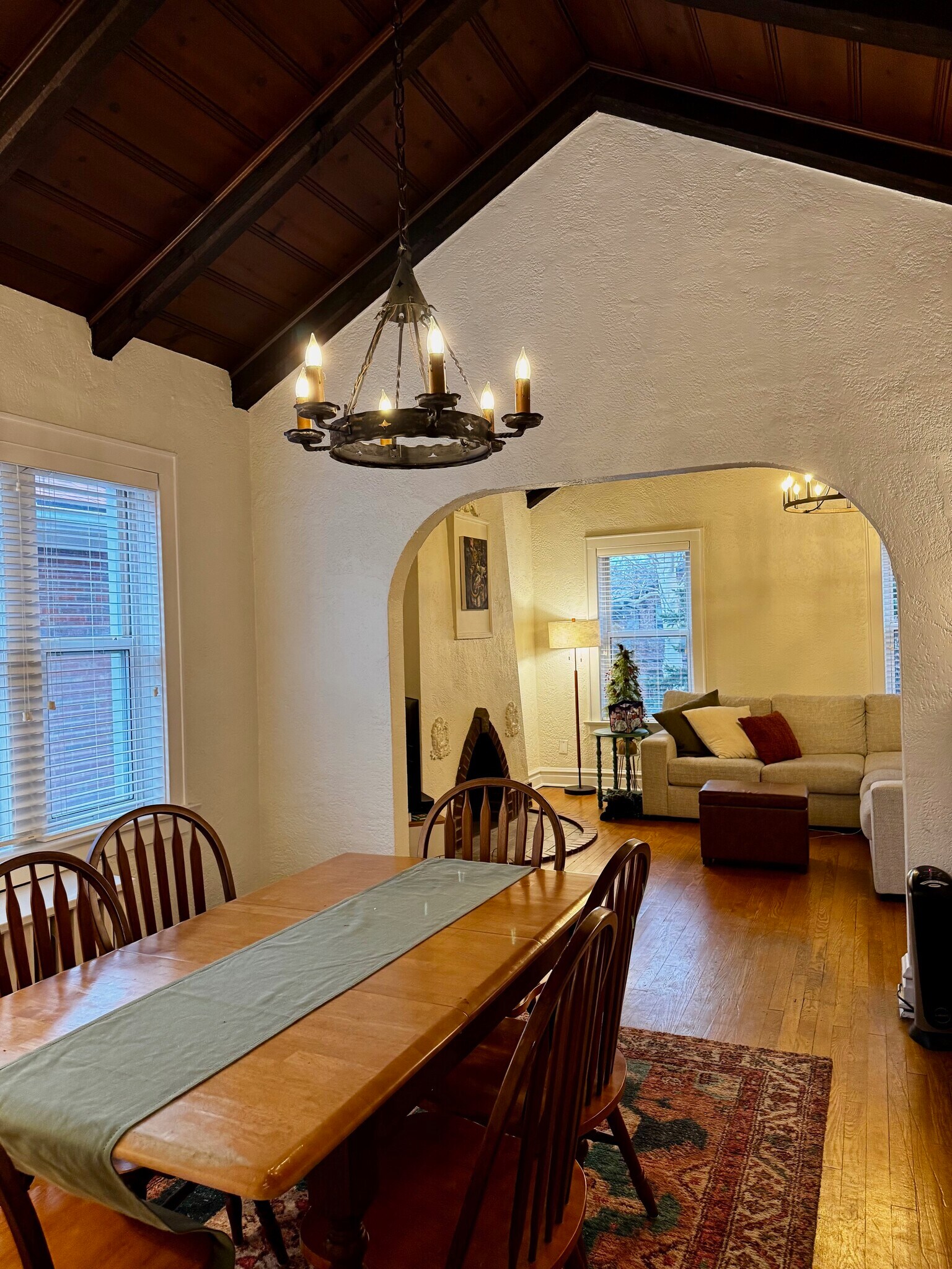 Building Photo - 7310 Lindell Blvd