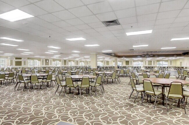 Building Photo - 104 Mansfield C