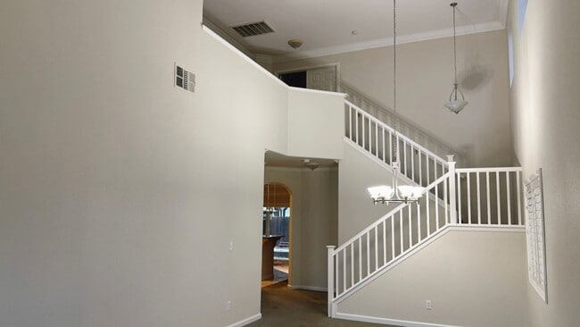 Building Photo - Great home in a court