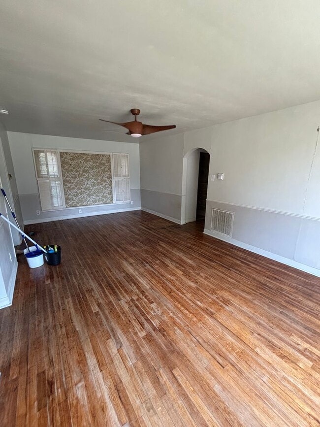 Building Photo - Home For Rent in SW Ardmore!
