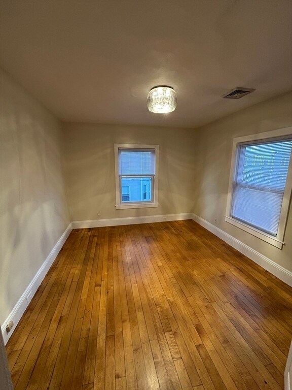 Building Photo - 74 Weston St