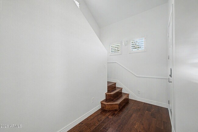 Building Photo - 123 N Washington St