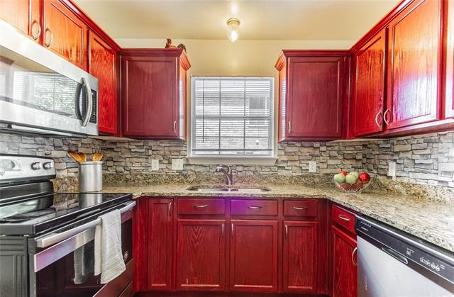 Building Photo - 1953 Timber Oaks Dr