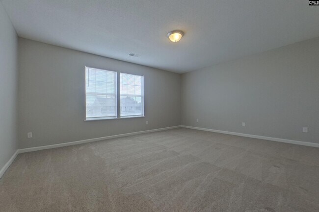 Building Photo - 410 Fox Trot Dr
