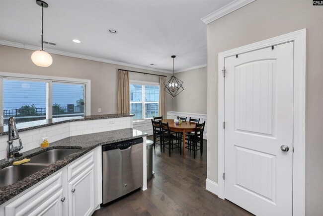 Building Photo - 507 Pinnacle Ln