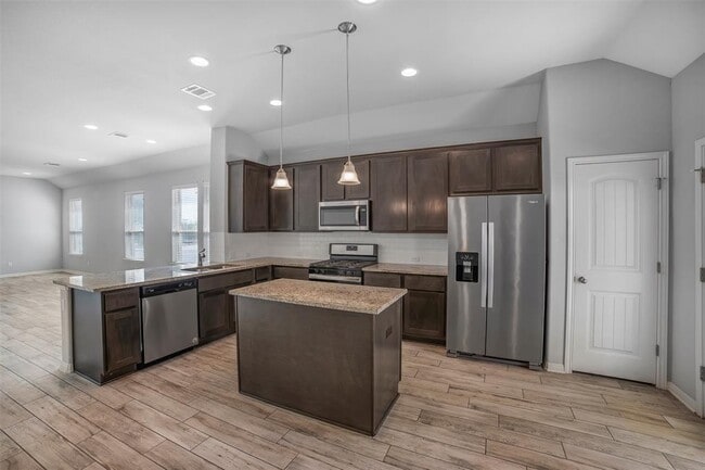 Building Photo - 925 Centerra Hills Cir