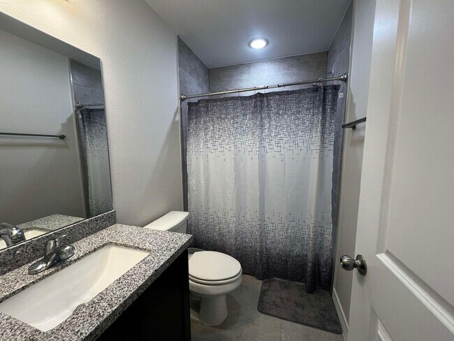 Building Photo - 5626 Encanto Dr