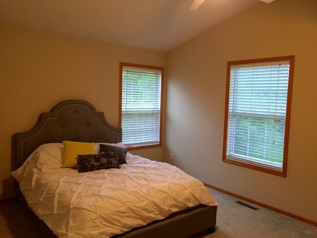 Building Photo - 14383 Banyan Ln