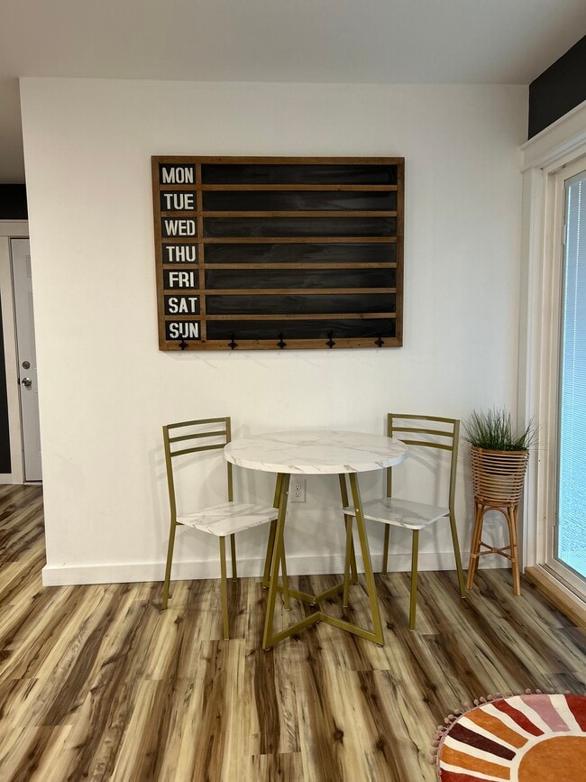 Building Photo - 3531 Springboro Rd