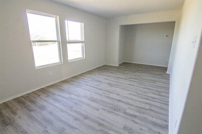 Building Photo - 5627 Hawksbury Creek Trail
