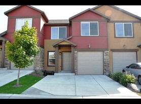 Building Photo - 5023 W Boulder Crest Dr