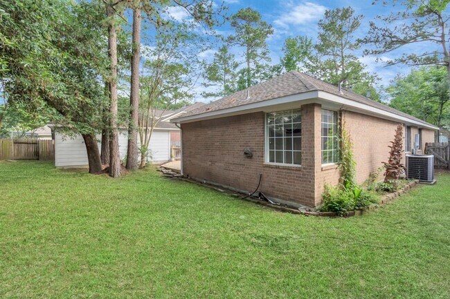Building Photo - 19 Long Springs Pl