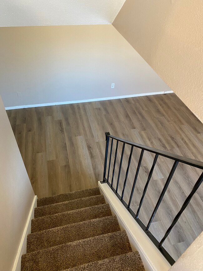 Building Photo - 1537 Edora Road