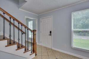 Building Photo - 2211 Pleasant Dr