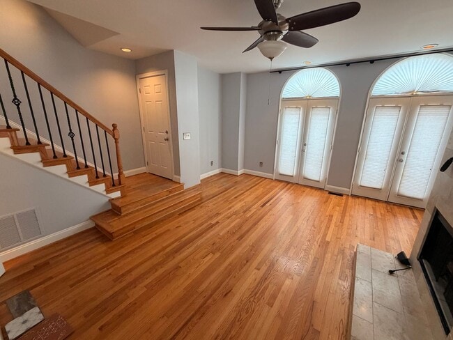 Building Photo - Wonderful Midtown Atlanta 2 Bed 2.5 Bath Townhouse!