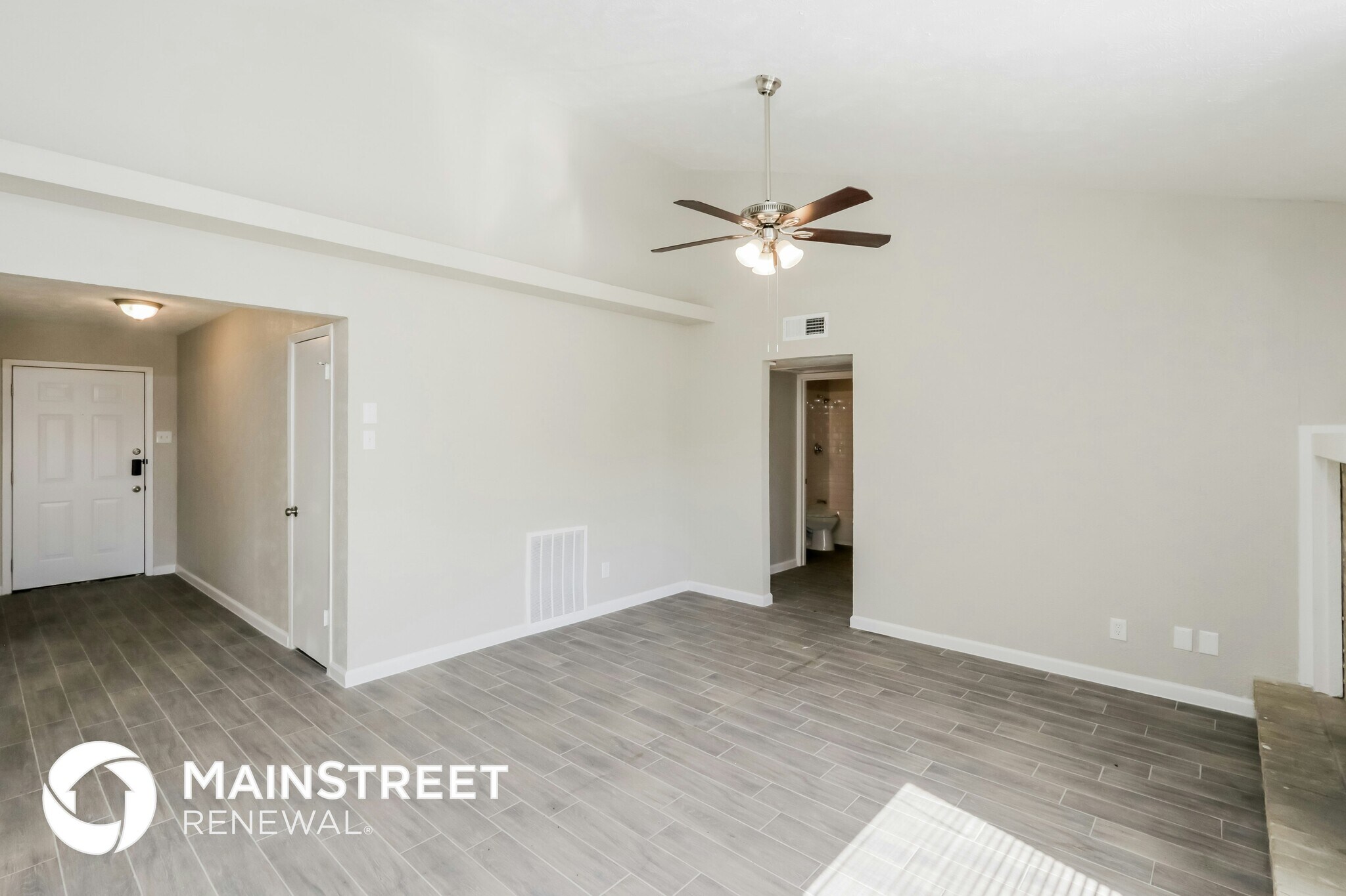 Building Photo - 4504 Via Del Norte