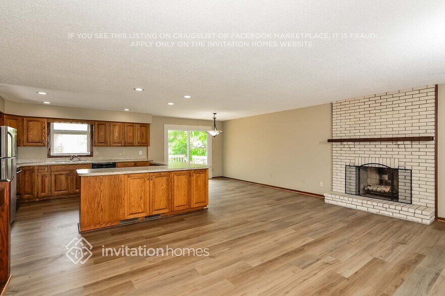 Building Photo - 1764 Evergreen Bay