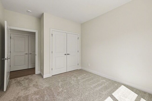 Building Photo - Brand New 4BD/2.5BA Home in Mooresville!