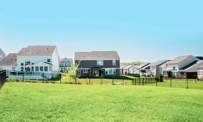 Building Photo - 15911 Long Meadow Way