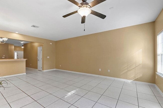 Building Photo - 1325 Stone Rd