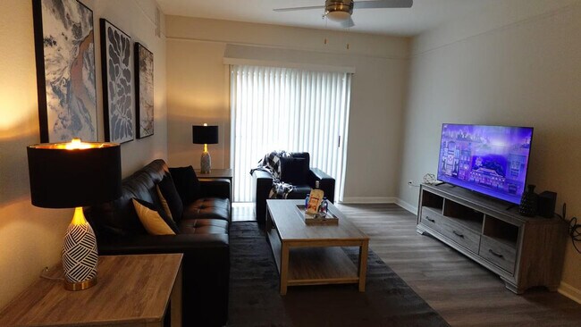 Building Photo - 3550 Esplanade Way